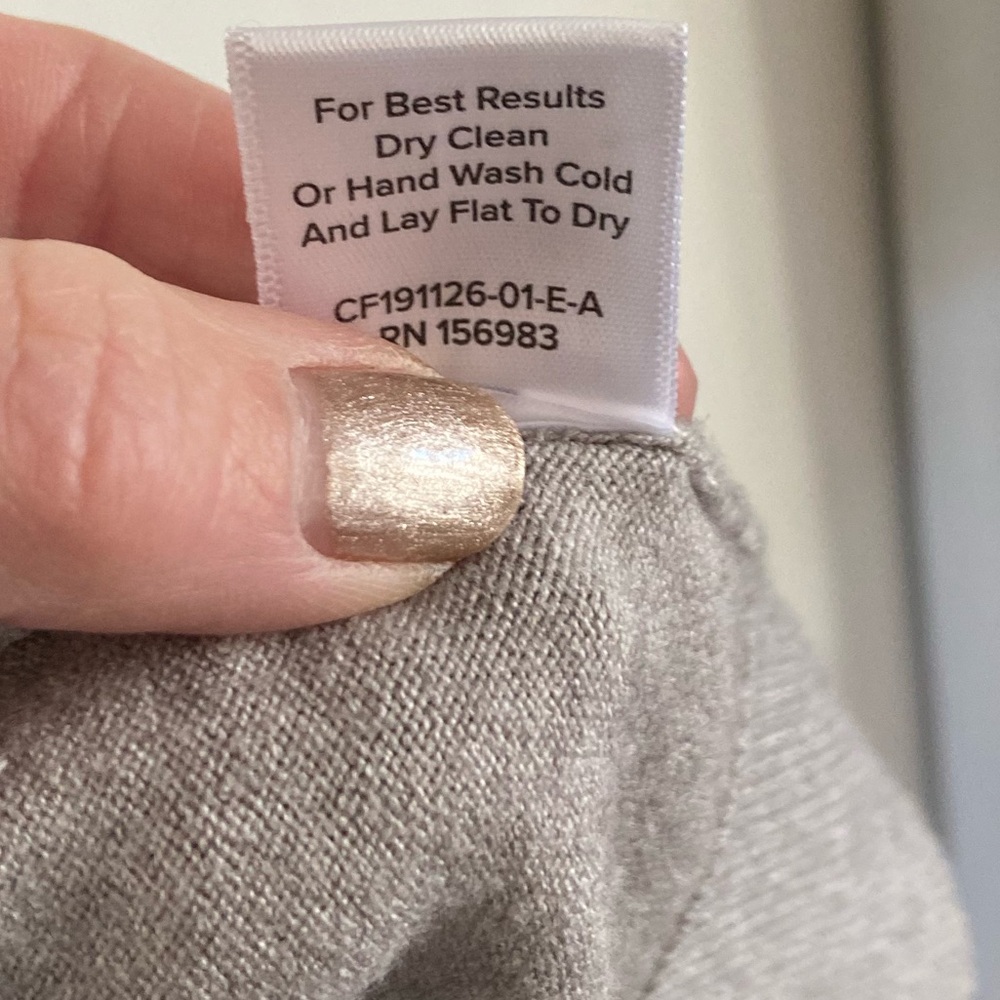 Evereve Adelyn Midi Gray Sweater Dress size Small B131 - Picture 5 of 7